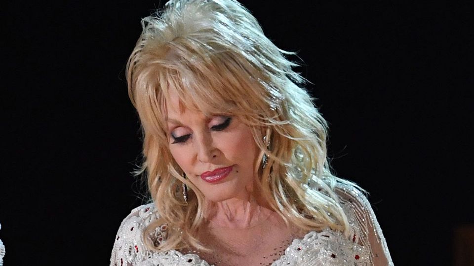 At 78, Dolly has confirmed that the rumors are true. I don’t care who you are or what you think of Dolly Parton, this is a courageous step for her to take, and we wish her the best