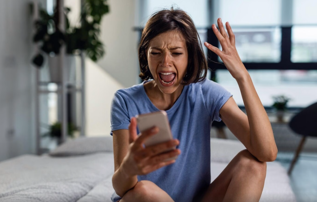 I Received a Text from My Fiancé’s Phone Saying, “He’s Mine, Cancel the Wedding!” Only Hours Before We Wed—Here’s How I Turned It into My Triumph