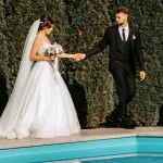 My Groom Deliberately Threw Me into the Pool During Our Wedding Photoshoot – My Dad’s Response Left Everyone Speechless