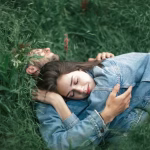 4 Signs Your Partner Truly Loves You Unconditionally