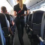 INCREDIBLE what happened on this airline: Flight attendant unleashes the…