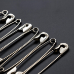 That Tiny Hole in a Safety Pin Has a Genius Purpose — Most People Have No Idea Why It’s There