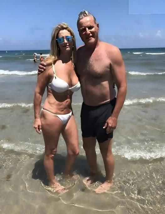 When my cousin was getting married, they sent out a ‘save the date’ before the actual invites