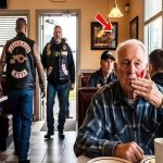 A thief beat up an 81-year-old veteran in a restaurant… just an hour later